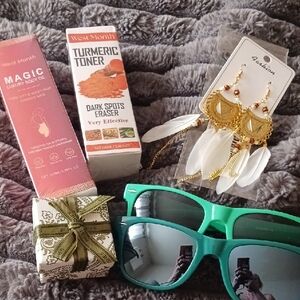 GIVEAWAY BUNDLE!!! YAY!